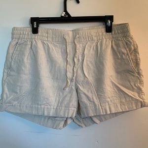 Old Navy • Size L • Canvas Short